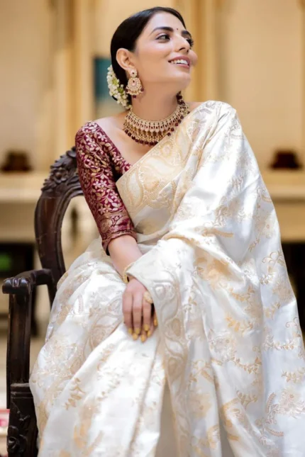 Women Banarasi Silk Saree with Blouse Piece