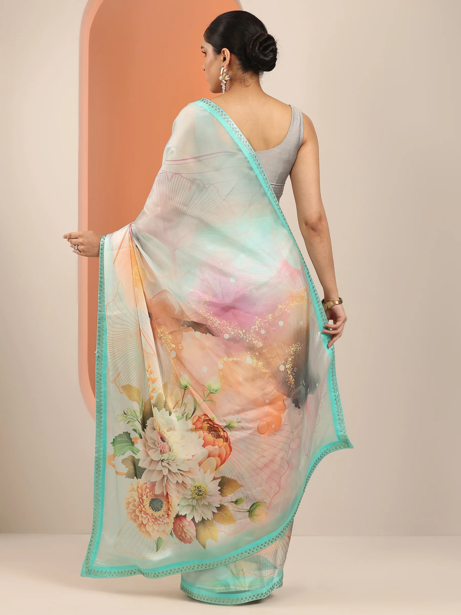 Multi Printed Organza Saree With Unstitched Blouse Piece - Image 4