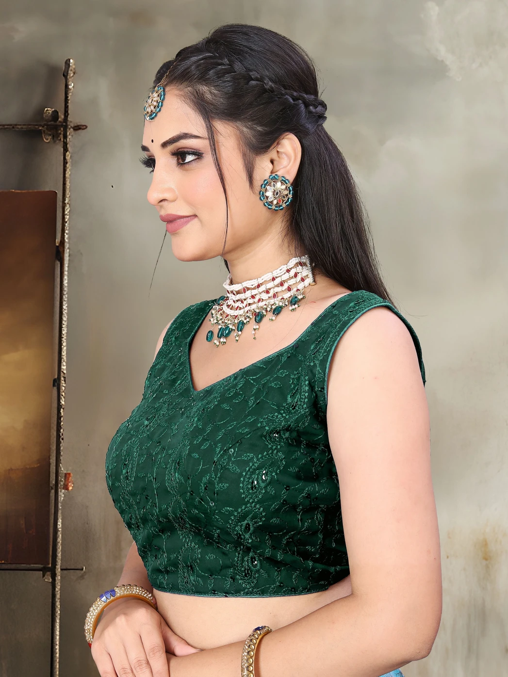 Sweetheart Neck Women Blouse - Image 3