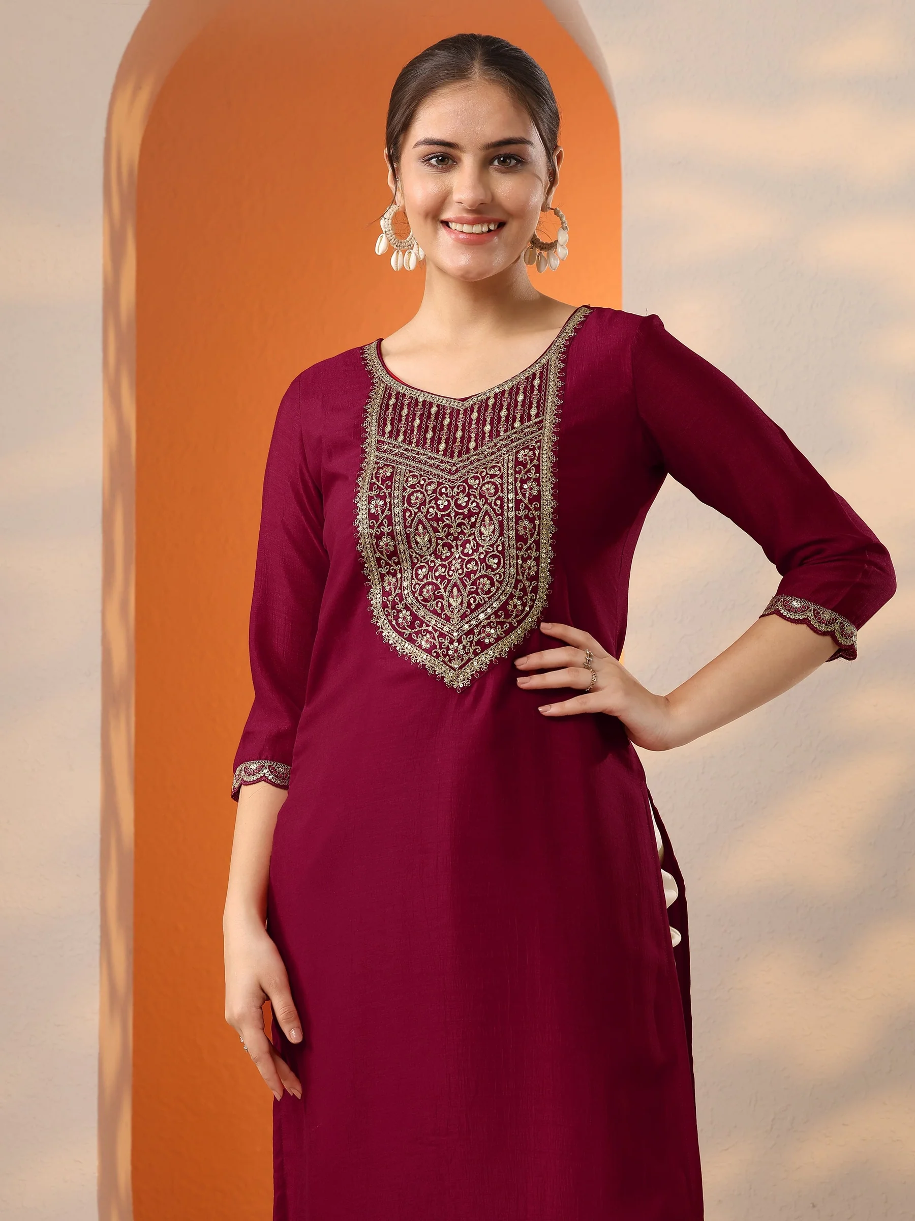 Pink Embroidered Silk Blend Straight Kurta - Image 4