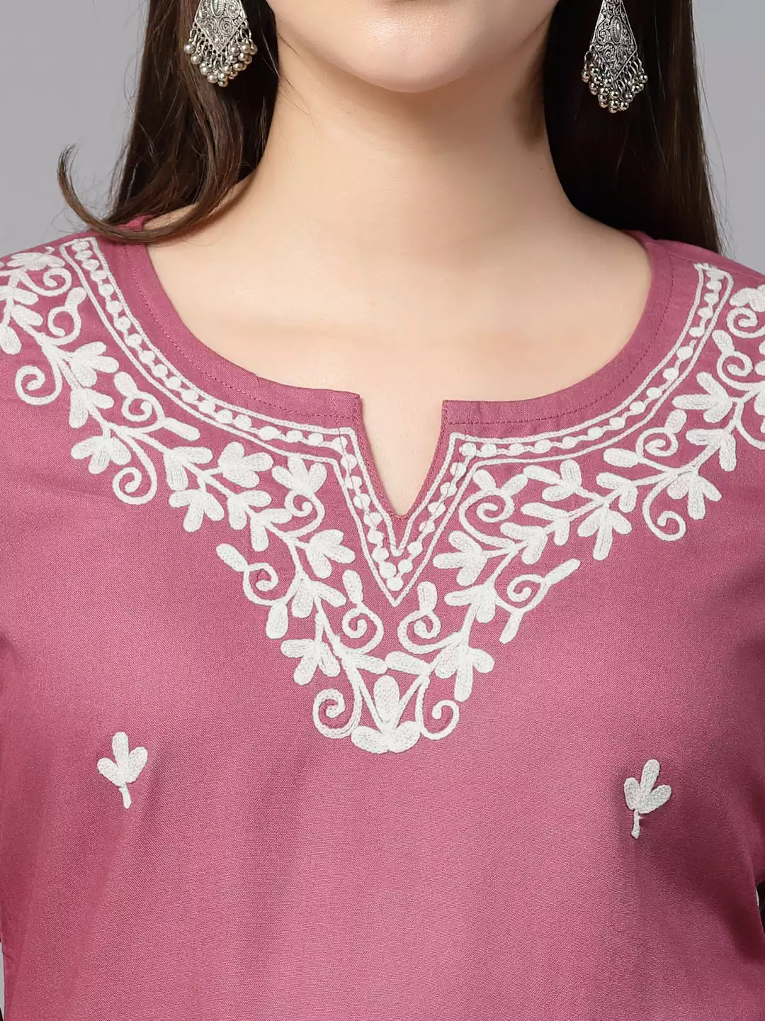 Aiza Kashmiri Pink Short Kurti - Image 4
