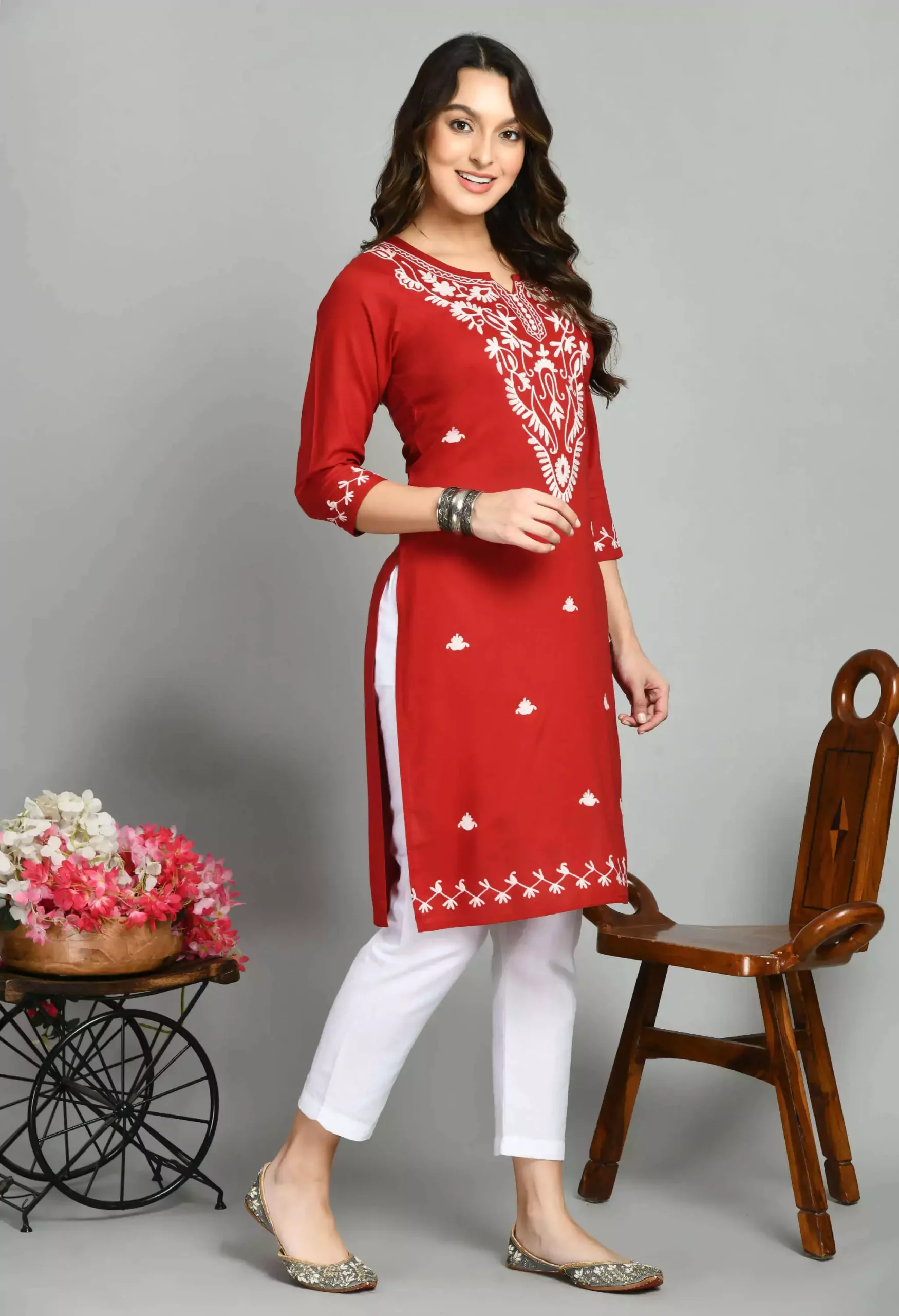 Red Kashmiri Embroidered Kurti - Image 5