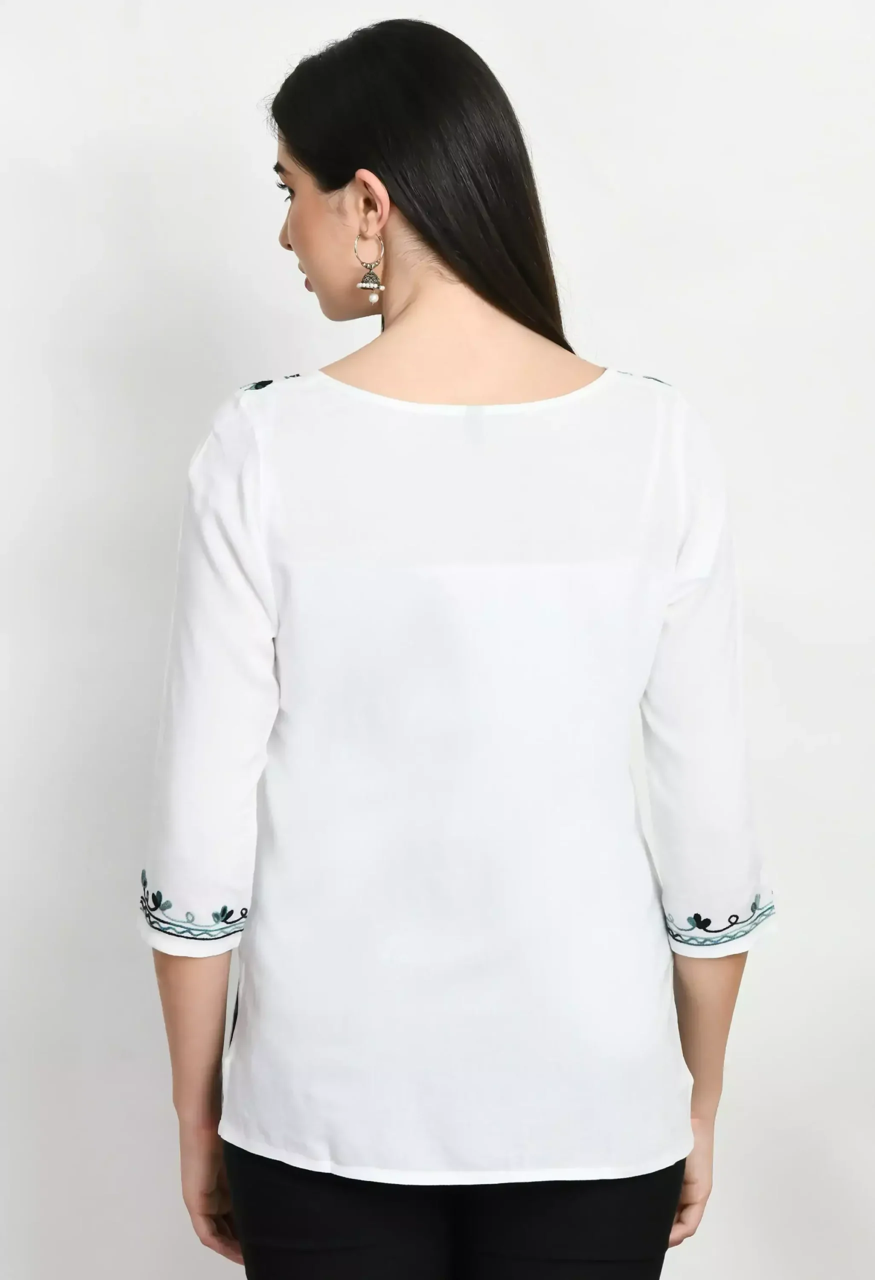 Amunet White Kashmiri Embroidered Short Kurti - Image 5