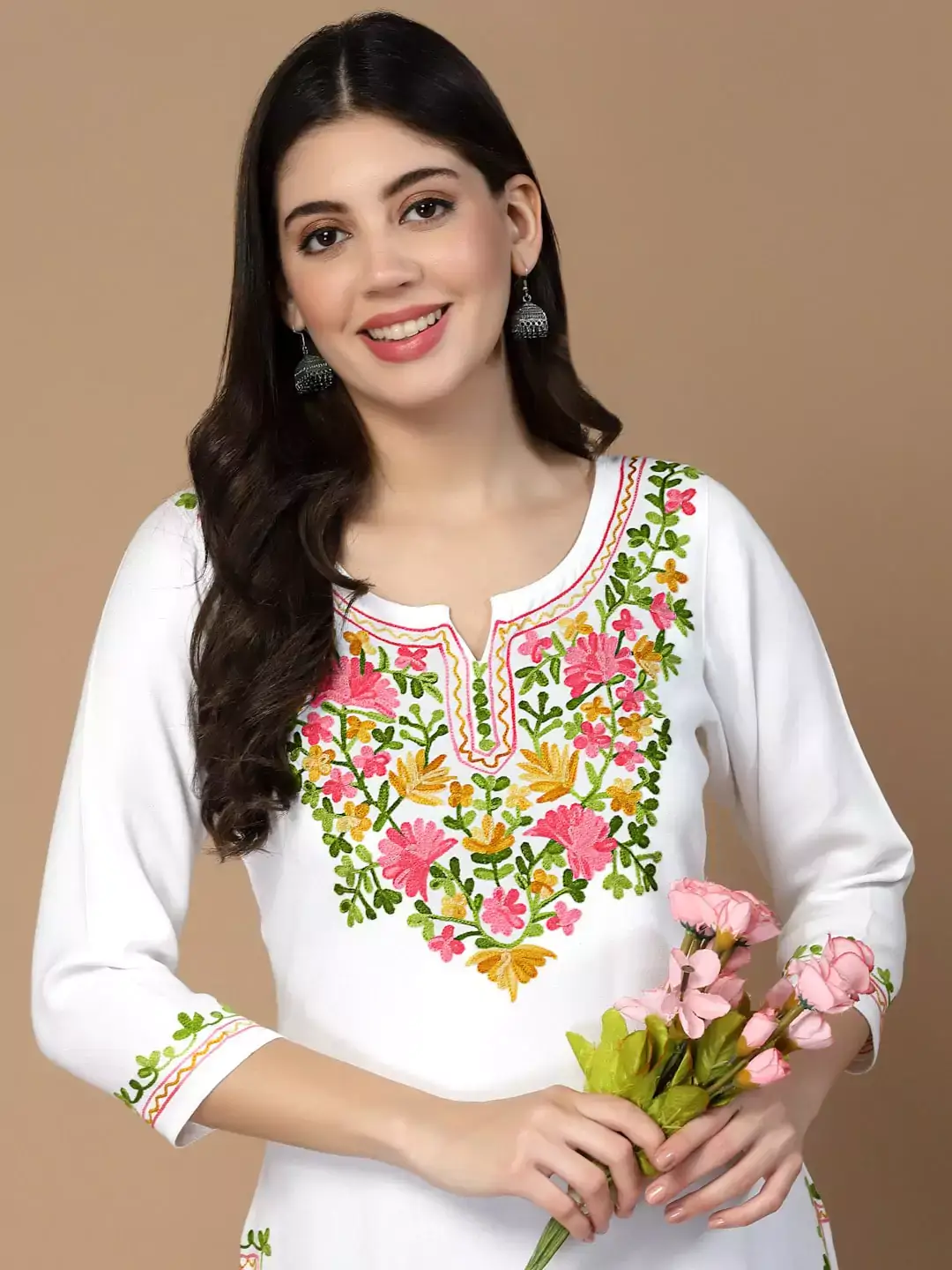 Aylin White Embroidred Kurti - Image 4