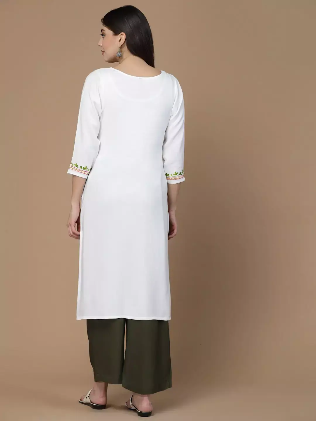 Aylin White Embroidred Kurti - Image 5